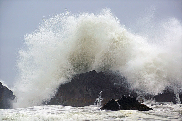Large Ocean Splash