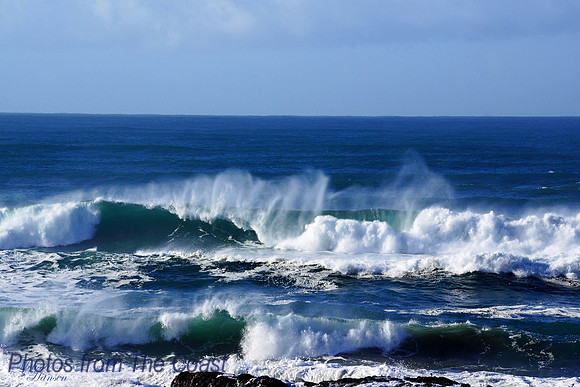 Spindrift on Wave